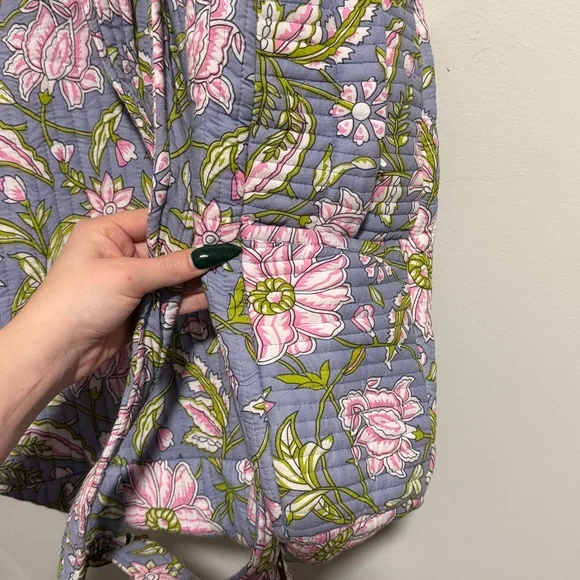 Erin Made Emma Quilted backpack🌸 - Picture 8 of 10